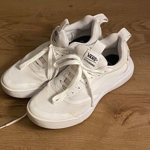 Vans Ultrarange sz 7 all white women’s sneaker shoes